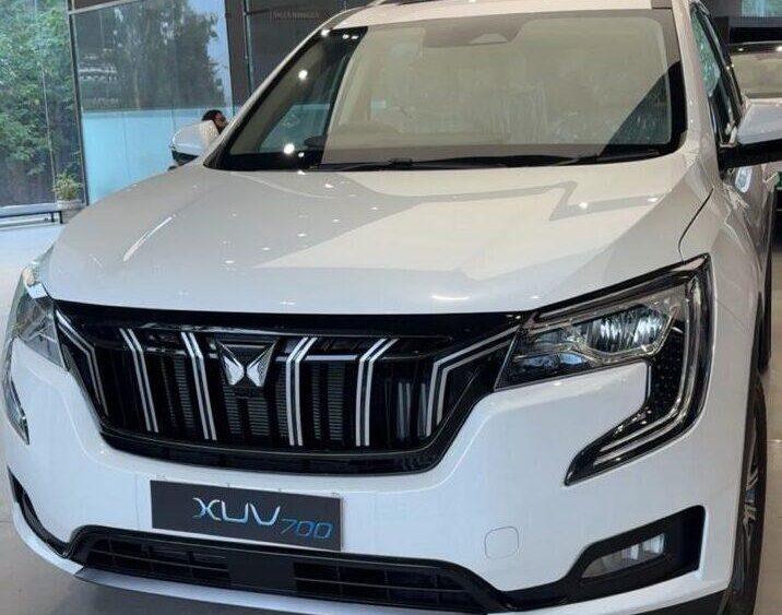 XUV 700 on Rent in Dehradun Mahindra XUV 700 on Rent in Dehradun