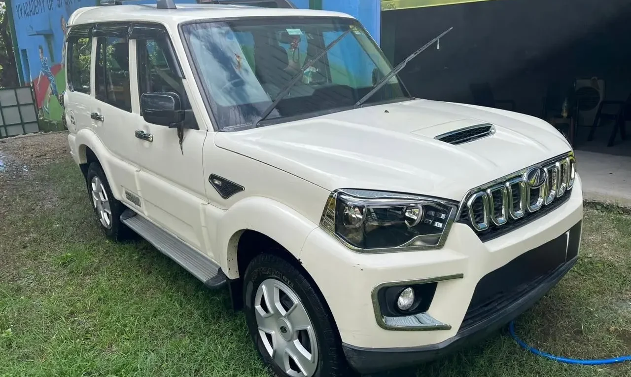 mahindra scorpio for rent in Dehradun